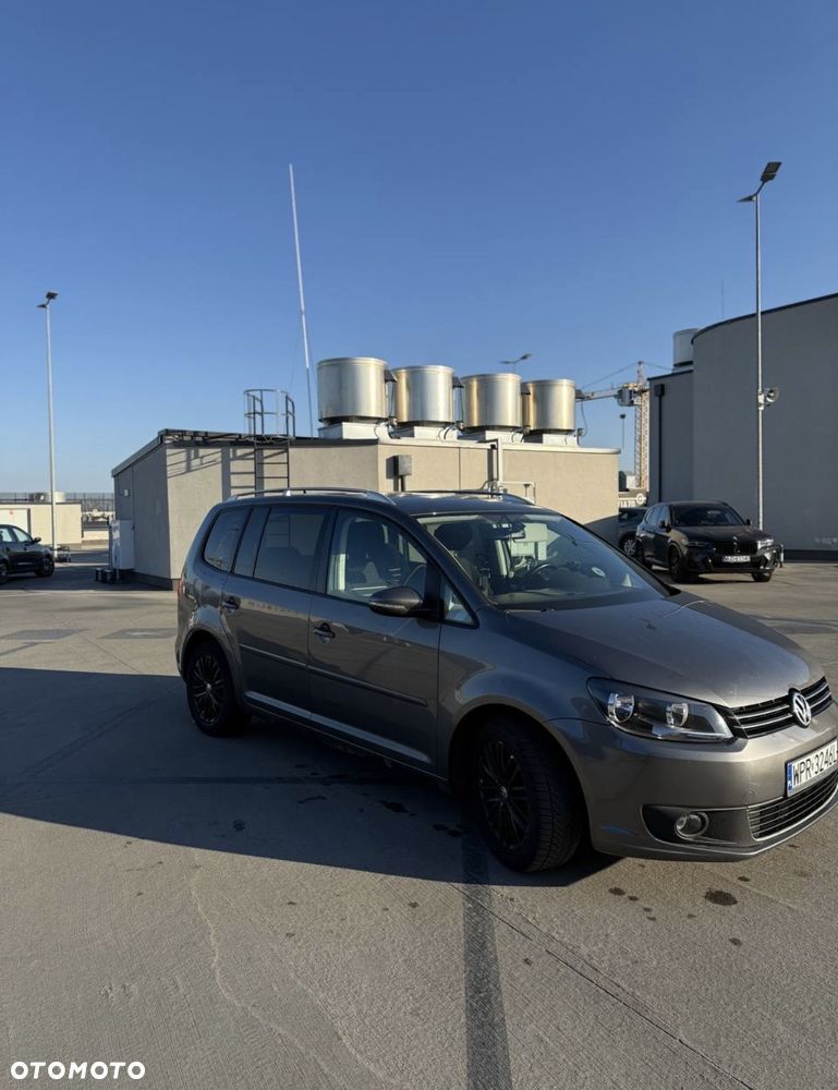 Volkswagen Touran 1.6 TDI DPF Comfortline - 9