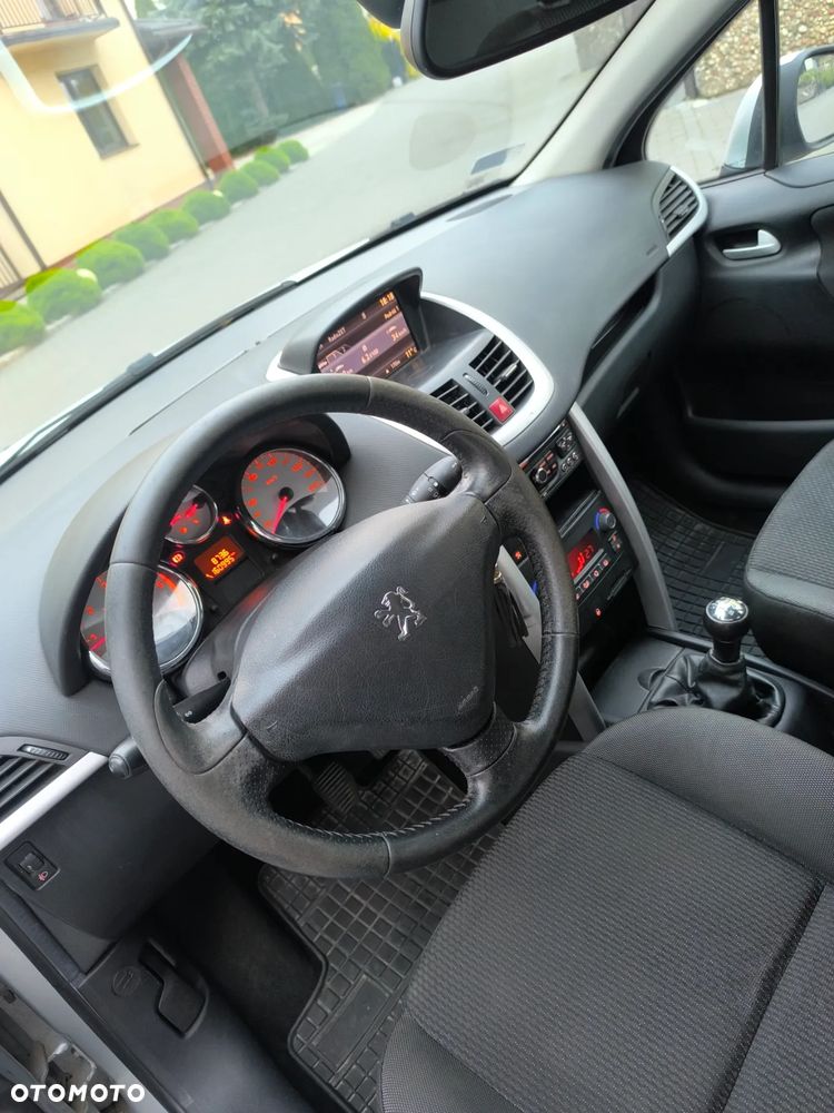 Peugeot 207 1.4 HDi Business Line - 12