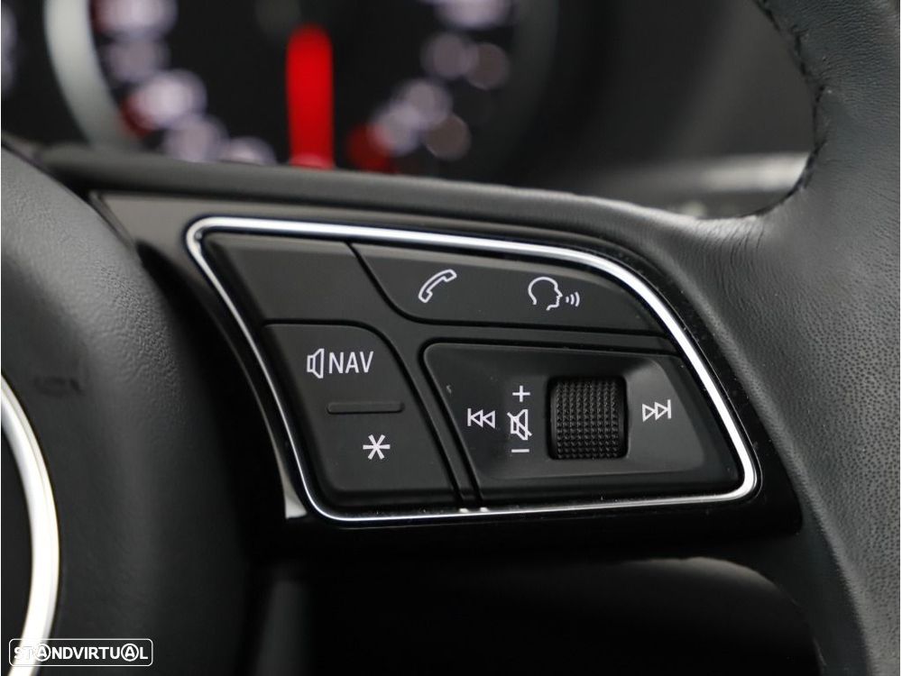 Audi Q2 30 TFSI Advanced - 33