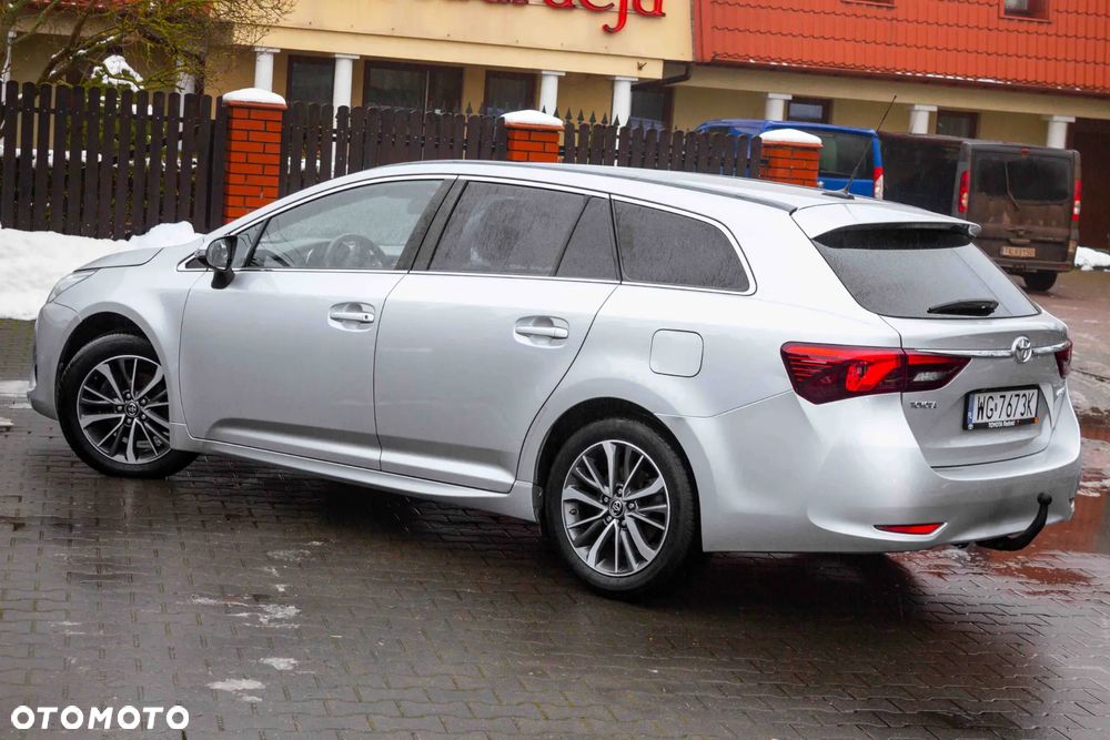 Toyota Avensis Touring Sports 1.6 D-4D Business Edition - 11