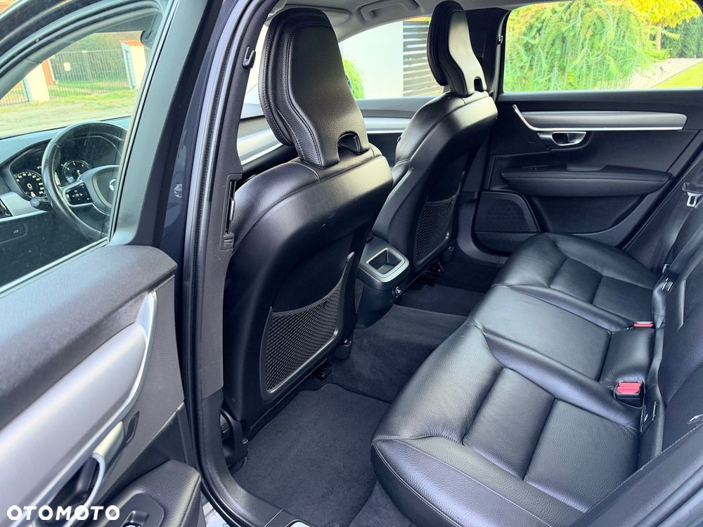 Volvo V90 D3 Geartronic Momentum Pro - 10