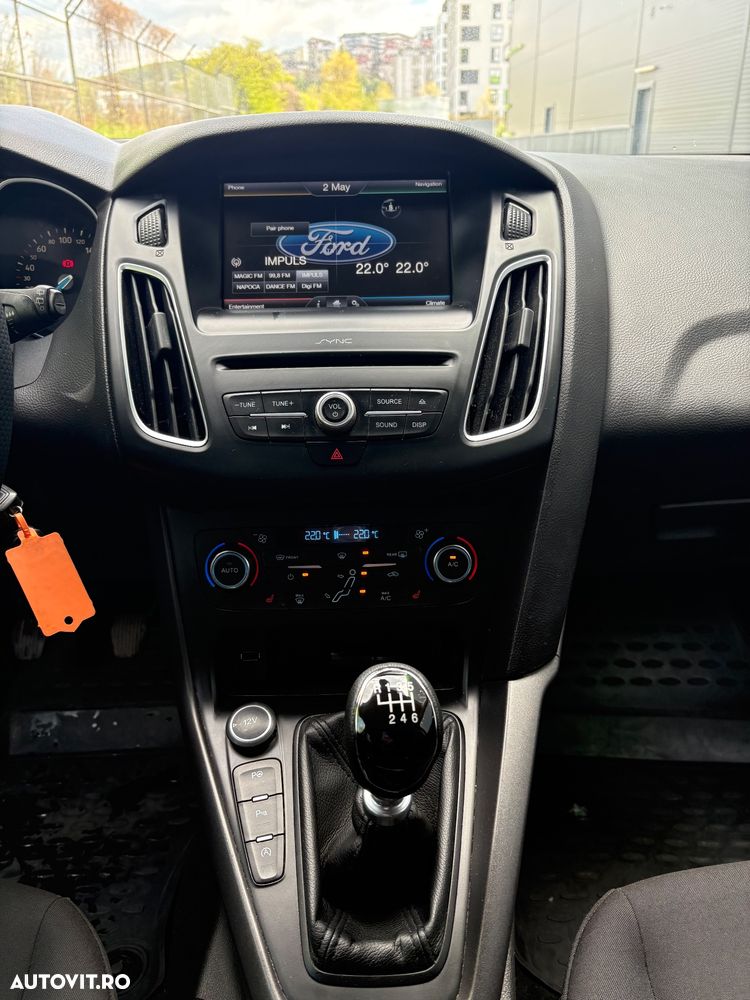 Ford Focus 1.5 TDCi Titanium - 6