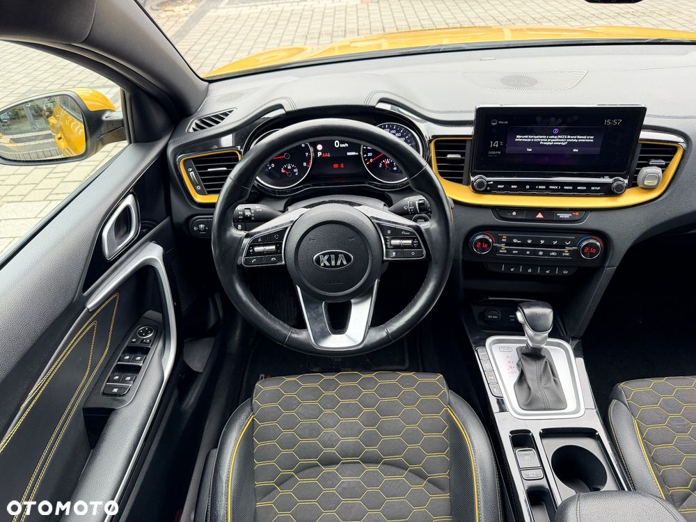 Kia XCeed 1.6 T-GDI L Business Line DCT - 21
