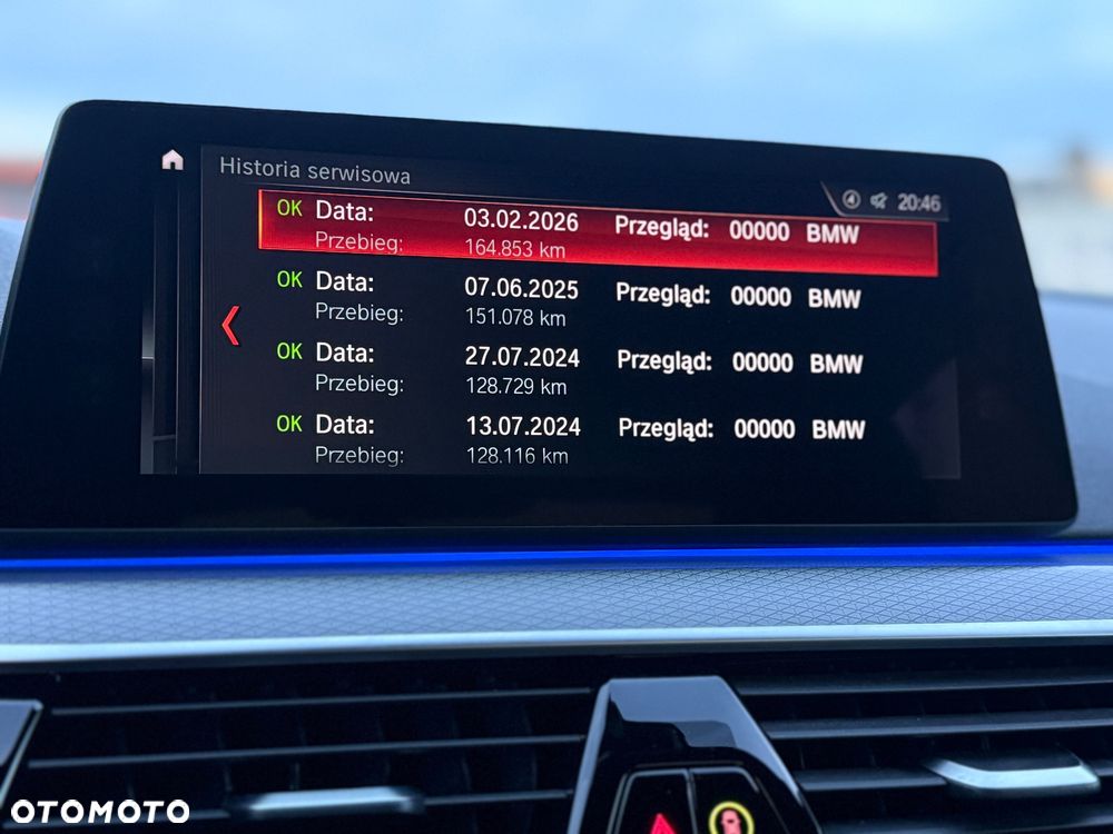 BMW Seria 5 520d M Sport - 35