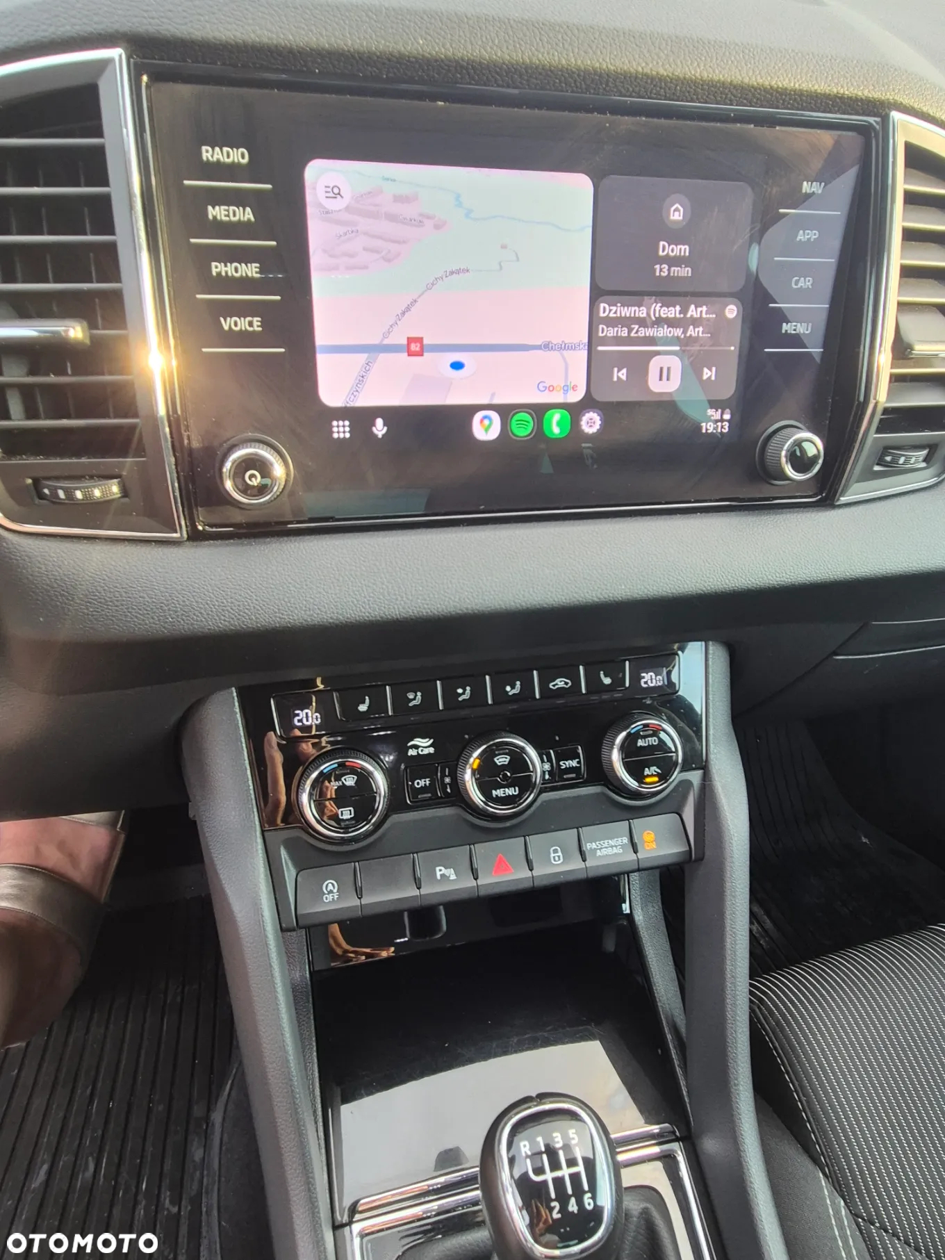 Skoda Karoq 2.0 TDI SCR 4x2 Style - 6