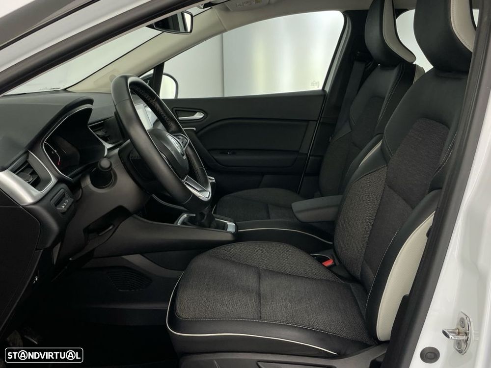 Renault Captur 1.0 TCe Techno Bi-Fuel - 11