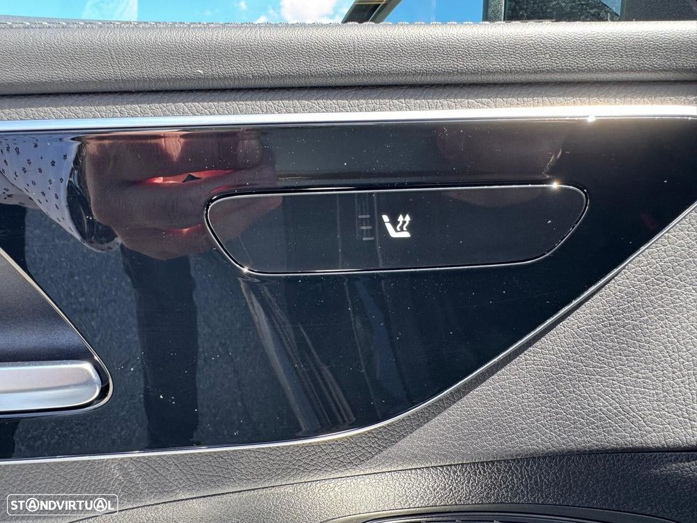 Mercedes-Benz C 300 d AMG Line - 19