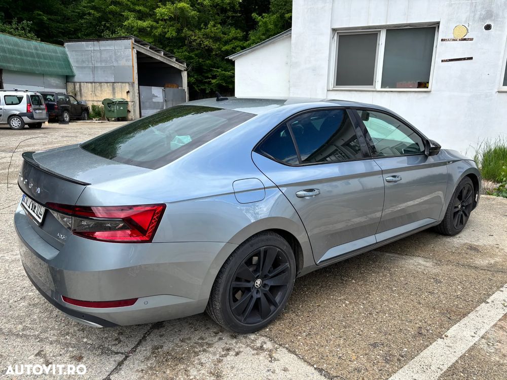 Skoda Superb 2.0 TDI 4X4 DSG Sportline - 4