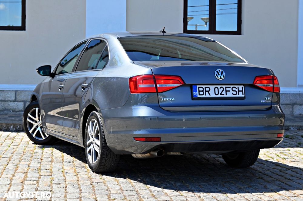 Volkswagen Jetta 1.2 TSI Comfortline - 3