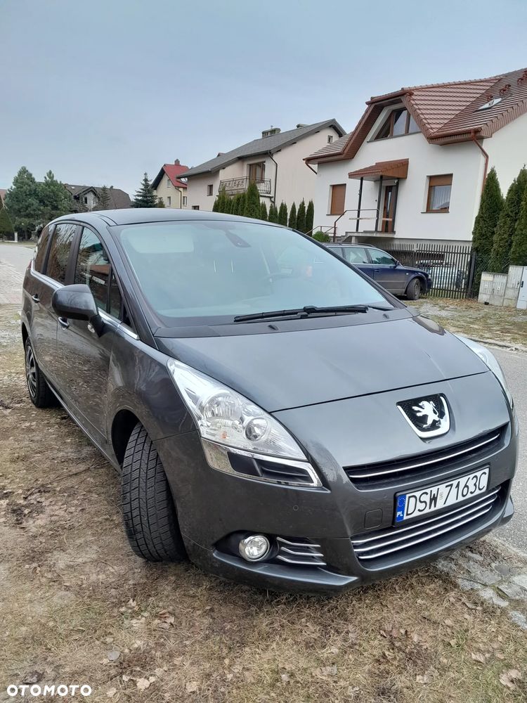 Peugeot 5008 - 12