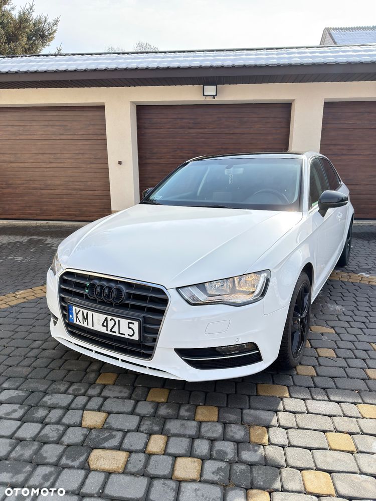 Audi A3 Sportback 2.0 TDI - 1