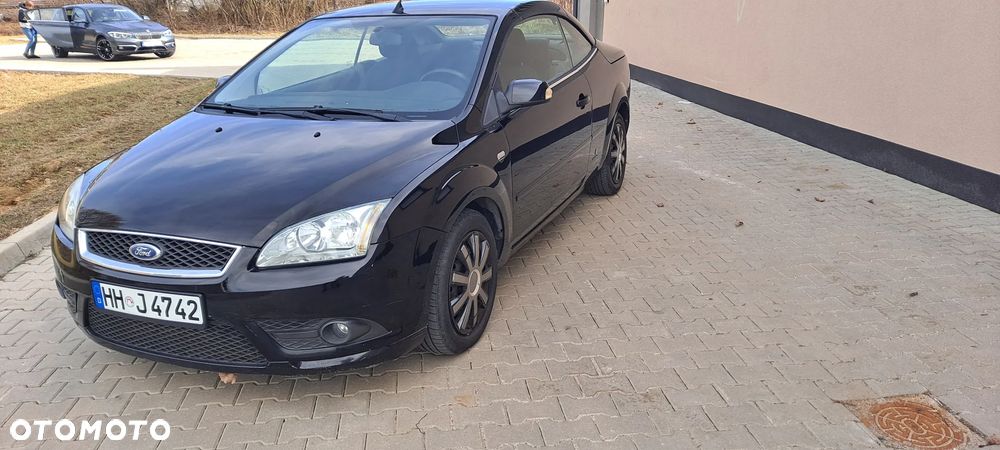 Ford Focus 2.0 TDCi DPF Titanium - 13