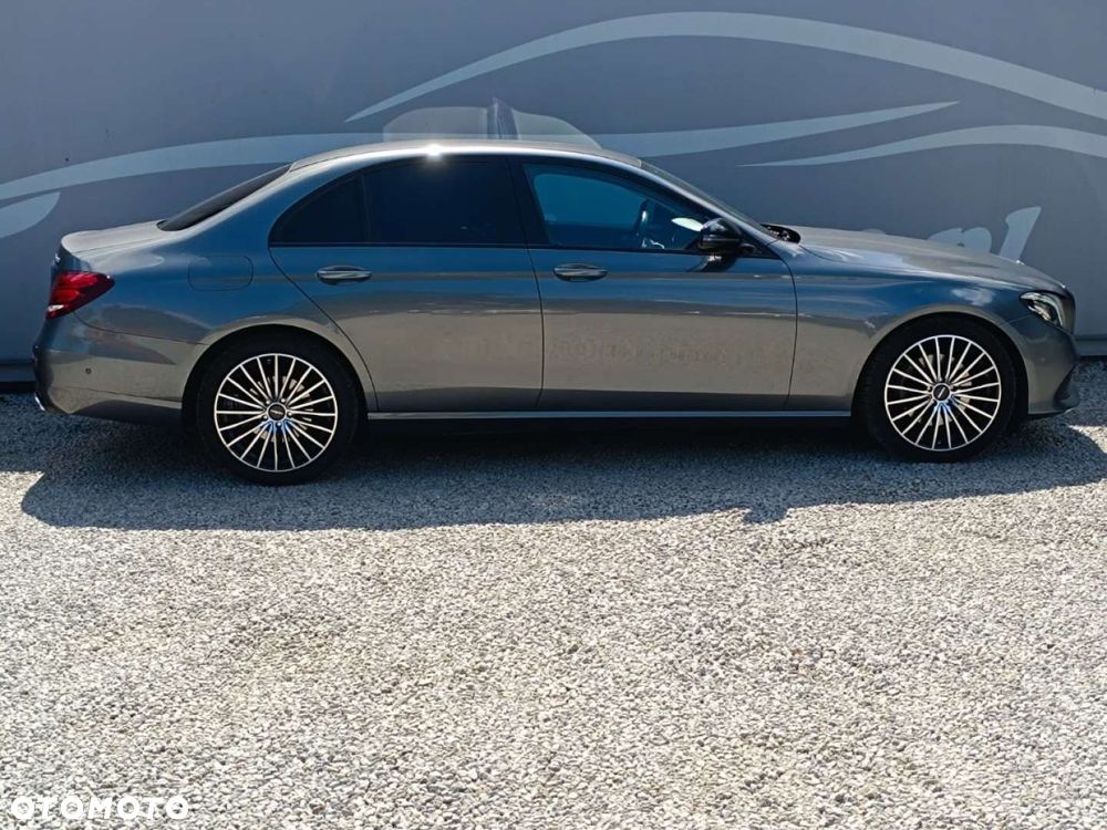 Mercedes-Benz Klasa E - 4