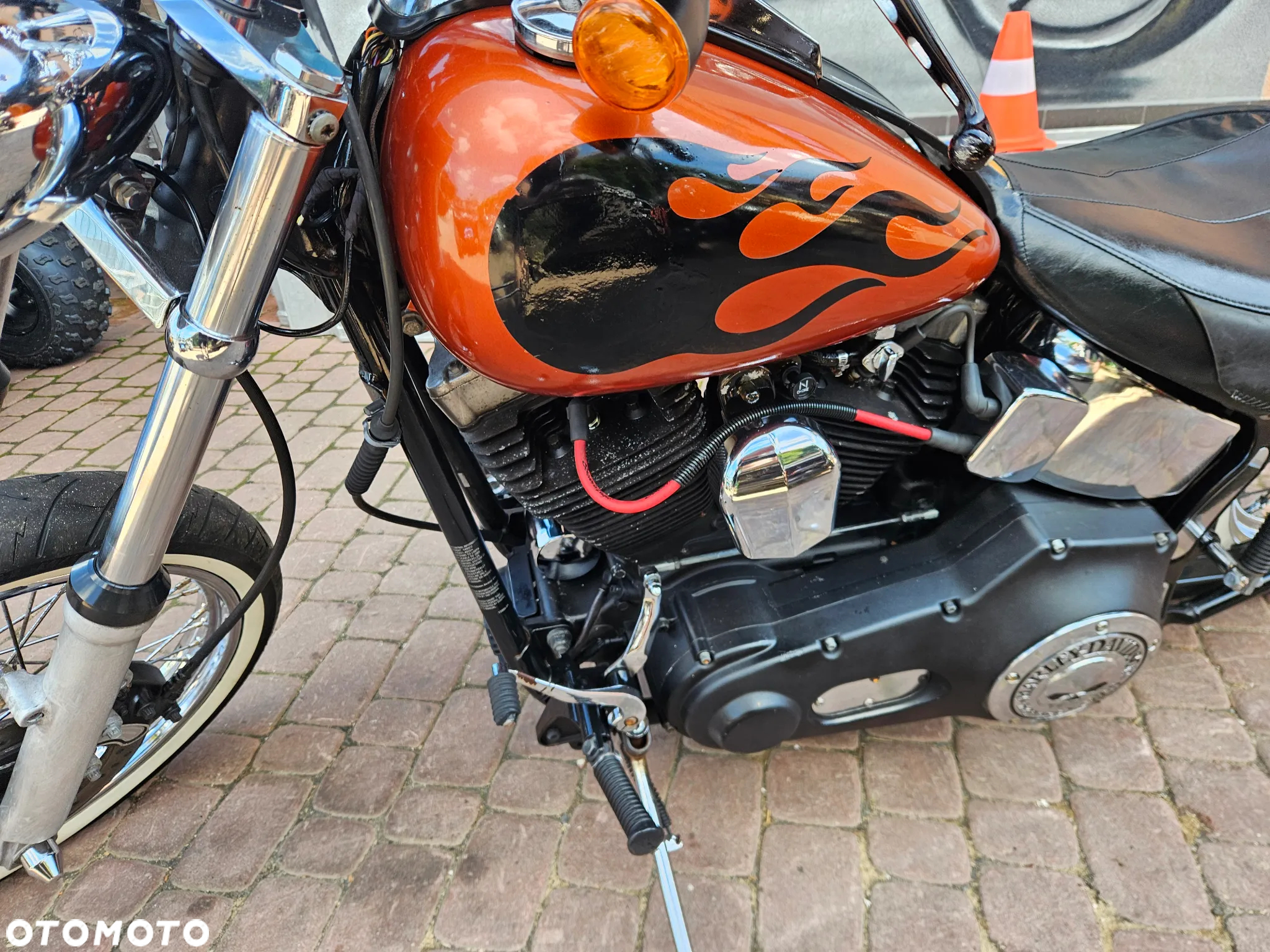 Harley-Davidson Softail Standard - 13