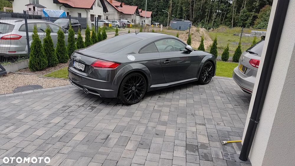 Audi TT Coupé - 6