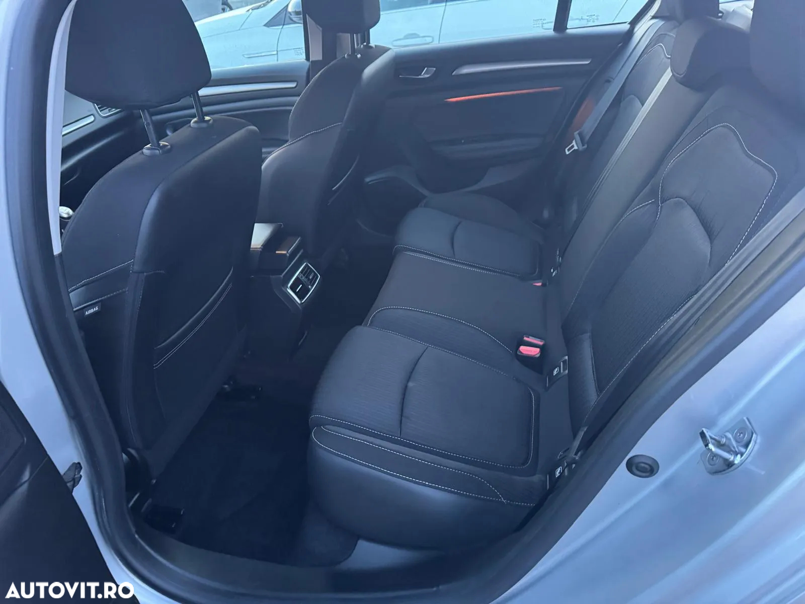 Renault Megane Estate Blue dCI Intens - 11