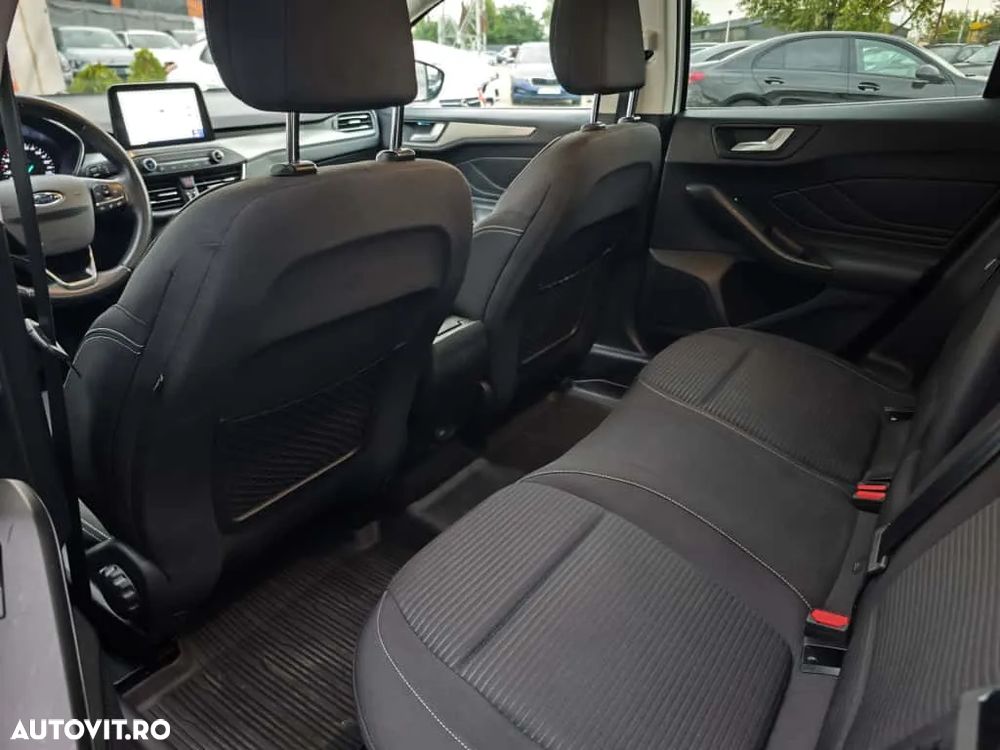Ford Focus 1.5 EcoBlue Titanium - 12