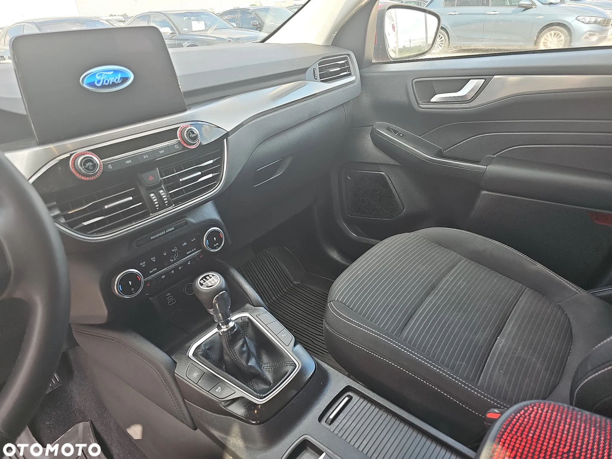 Ford Kuga 1.5 EcoBoost FWD Titanium - 16