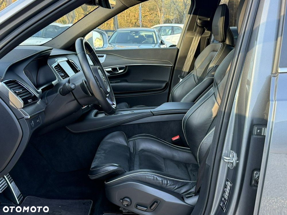 Volvo XC 90 D5 AWD R-Design 7os - 14