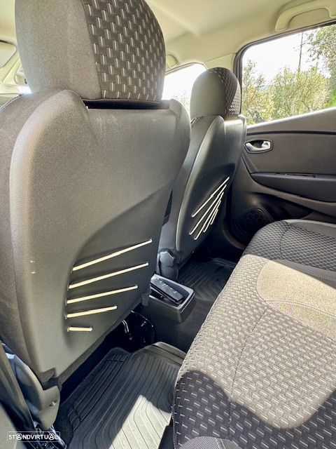 Renault Captur 0.9 TCE Exclusive - 20