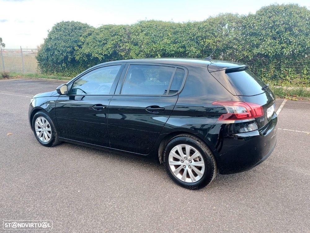 Peugeot 308 1.2 PureTech Style - 9