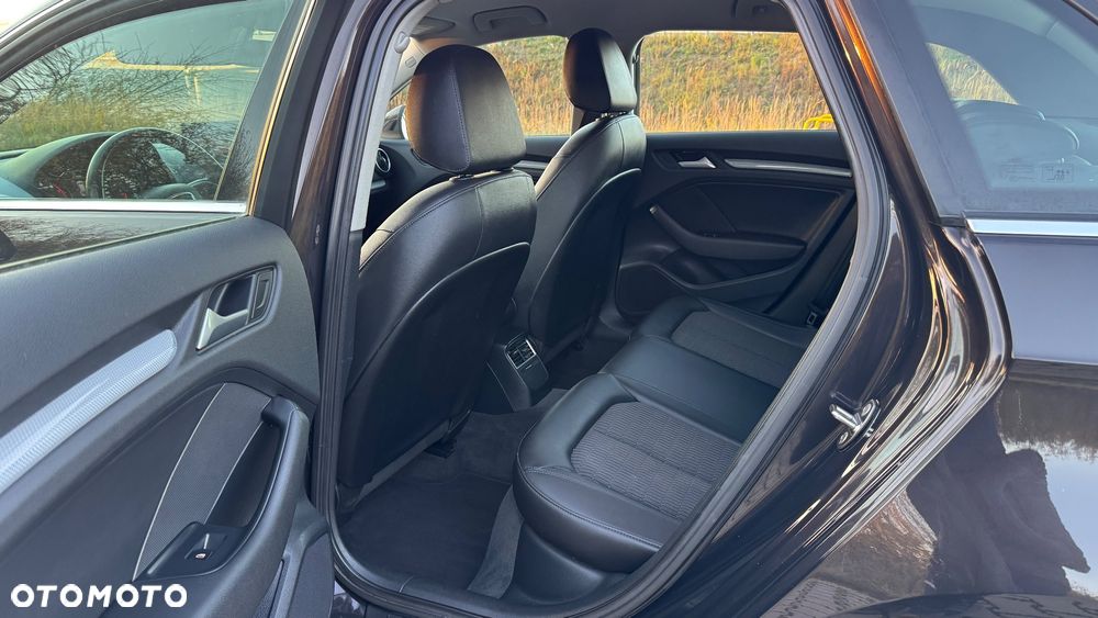 Audi A3 Sportback - 14