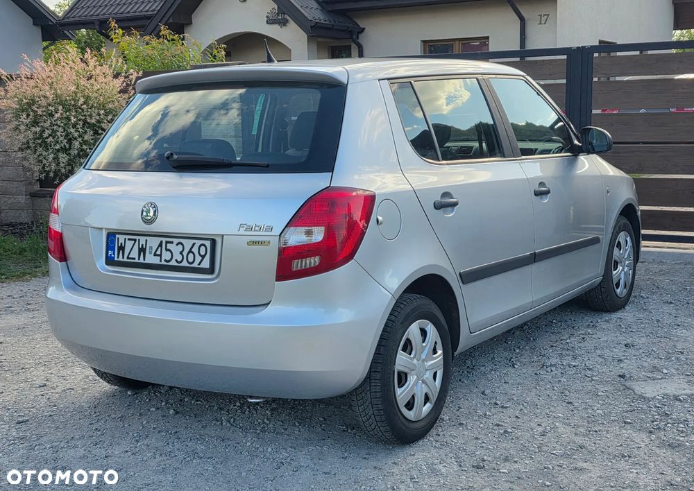 Skoda Fabia 1.2 HTP - 9