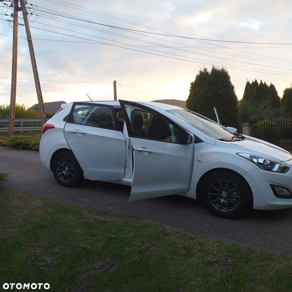 Hyundai i30 1.4 Classic - 14