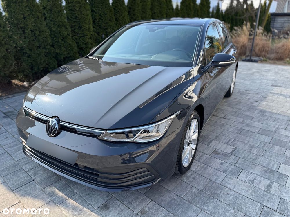 Volkswagen Golf - 11