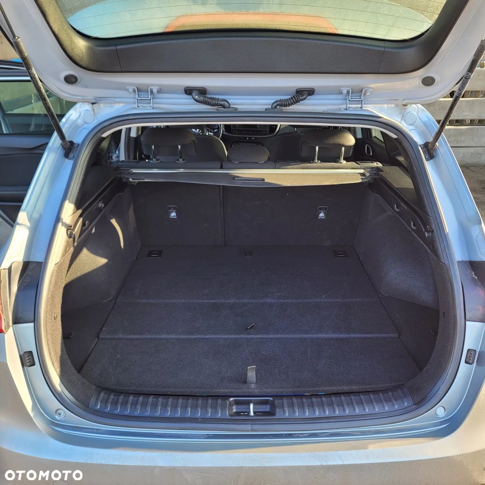 Kia Ceed 1.6 CRDi mHEV M - 14