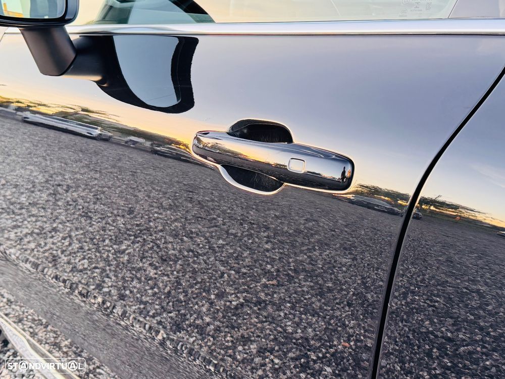 Volvo XC 60 2.0 T8 PHEV Inscription AWD - 7