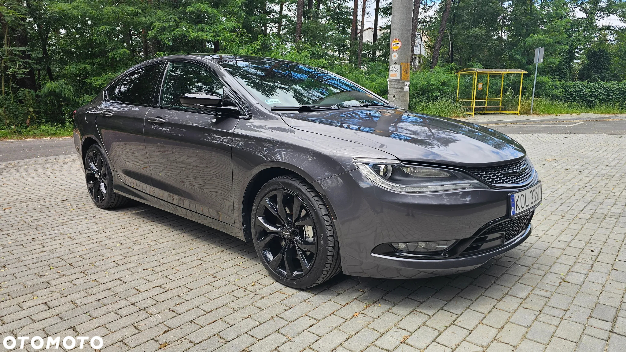 Chrysler 200 - 6