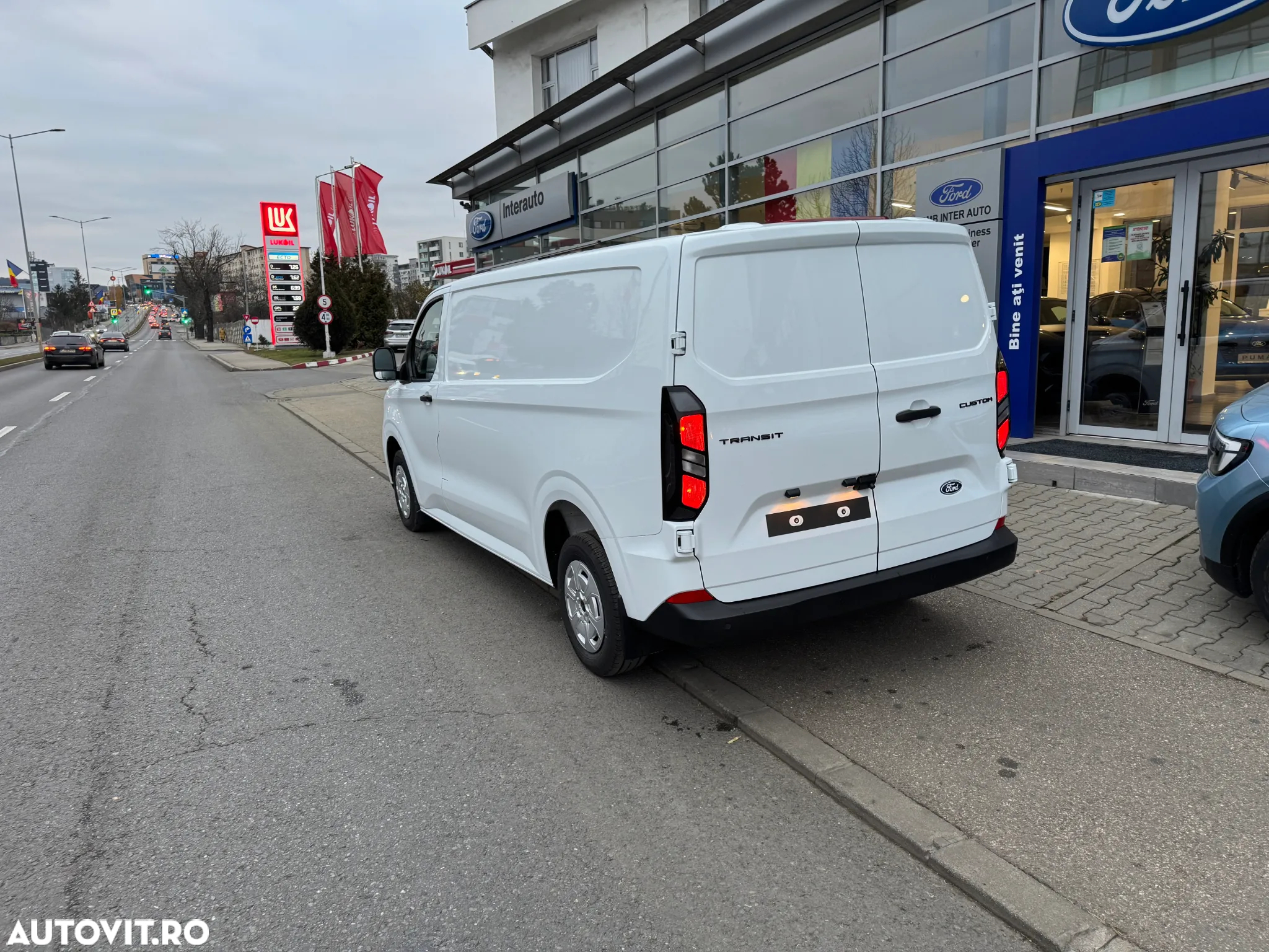 Ford Transit Custom VAN - 14