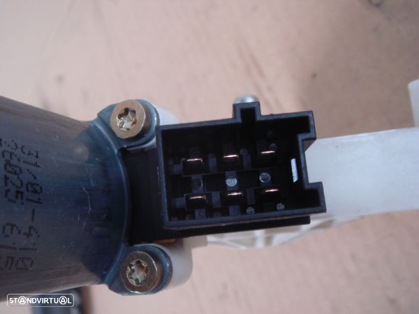 Motor De Elevador Tr Esq Mercedes-Benz A-Class (W169) - 2