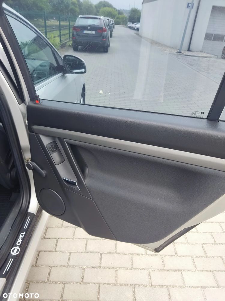 Opel Vectra - 13