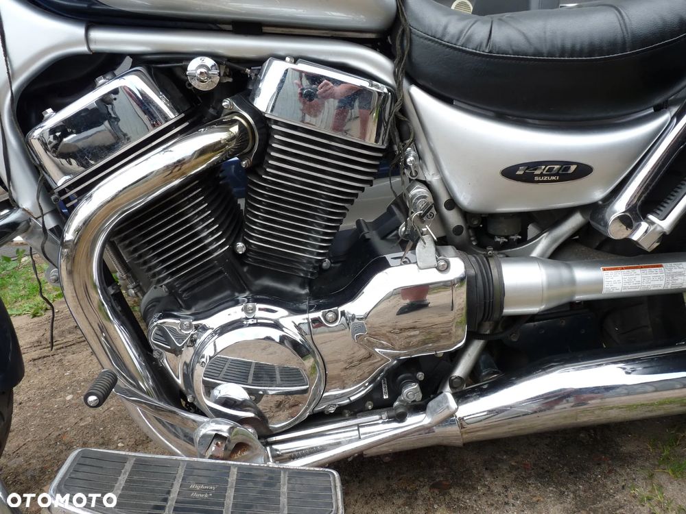 Suzuki Intruder - 15