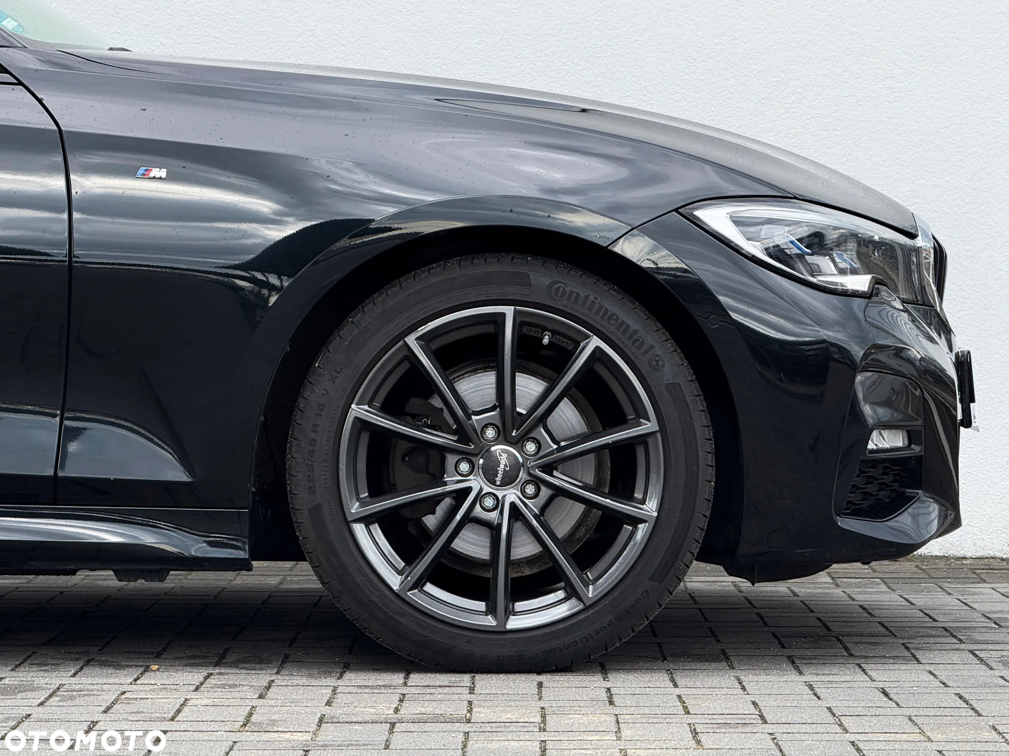 BMW Seria 3 320d M Sport - 8