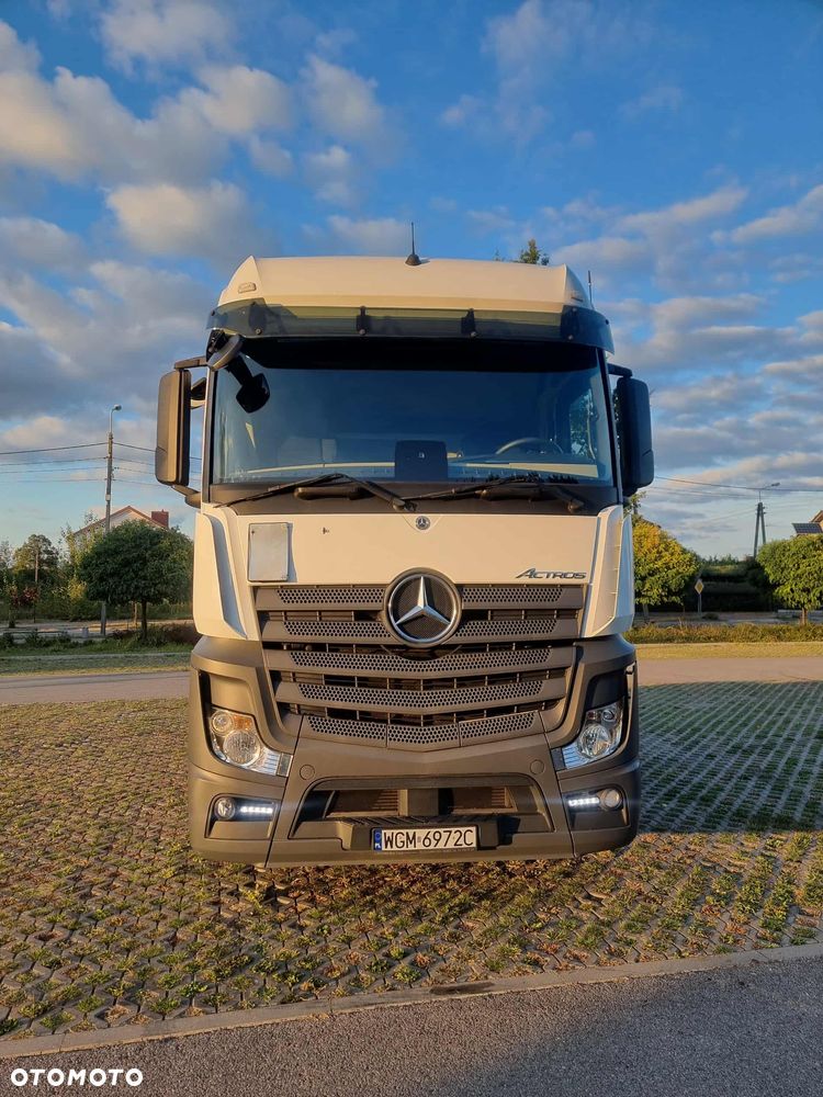 Mercedes-Benz Actros - 7