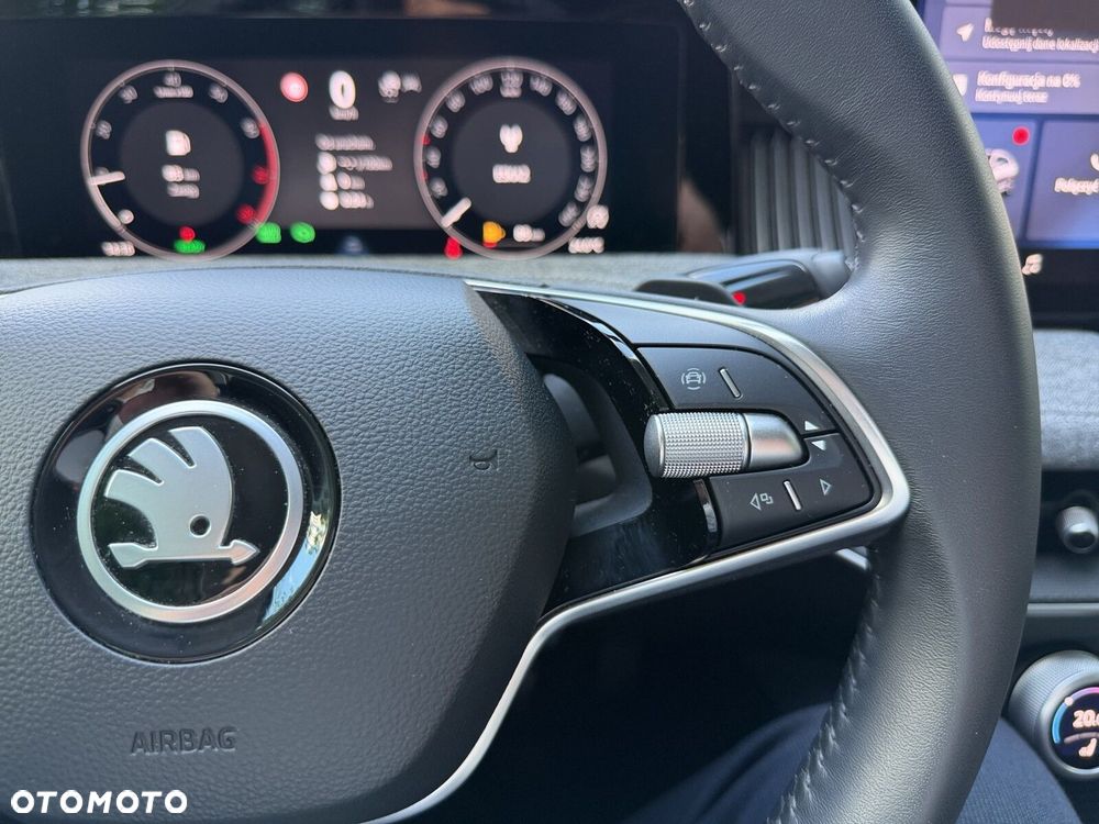 Skoda Superb 1.5 TSI mHEV Selection DSG - 19