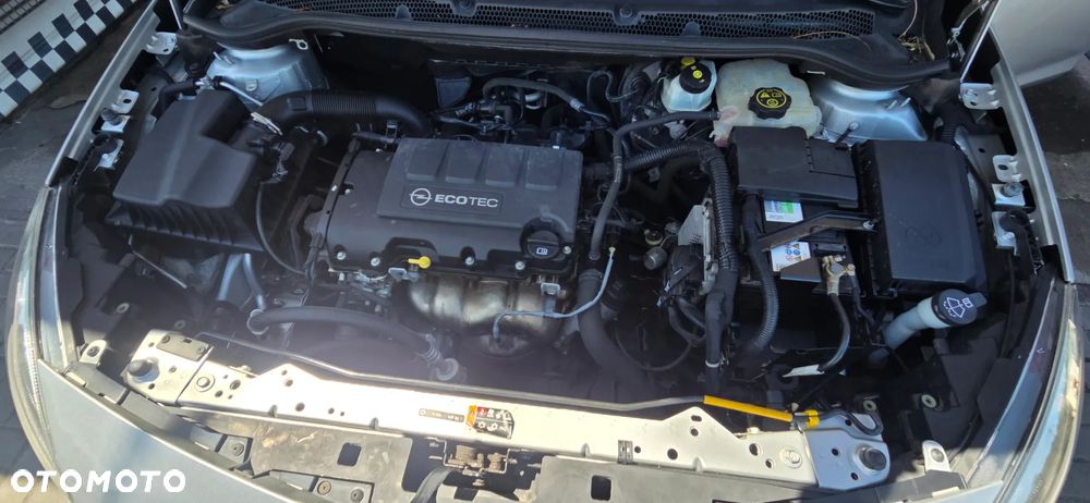 Opel Astra 1.4 111 - 35