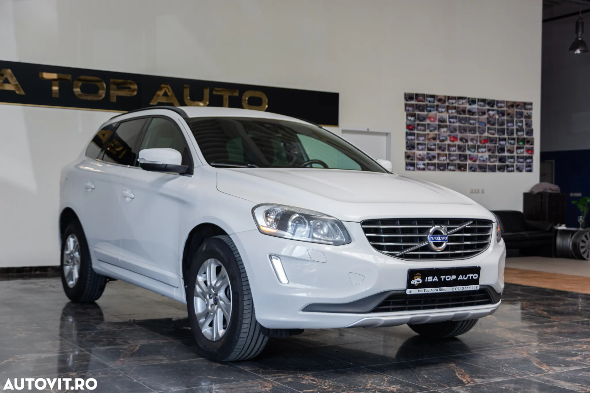 Volvo XC 60 D4 AWD Momentum - 19