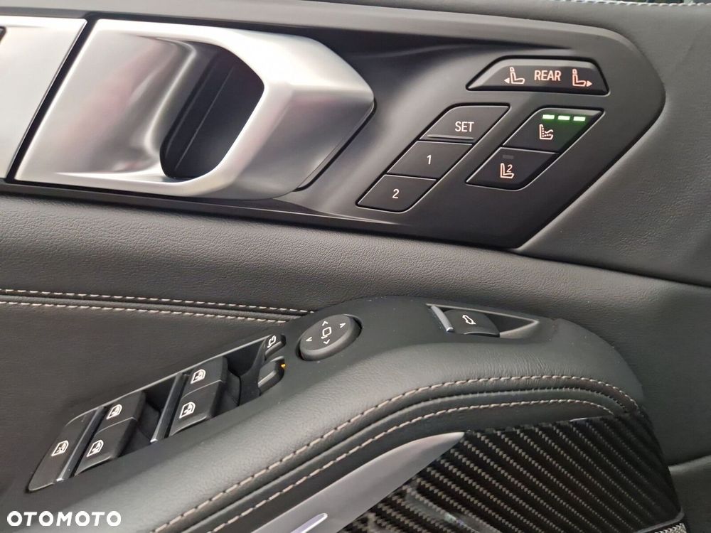 BMW X7 - 10