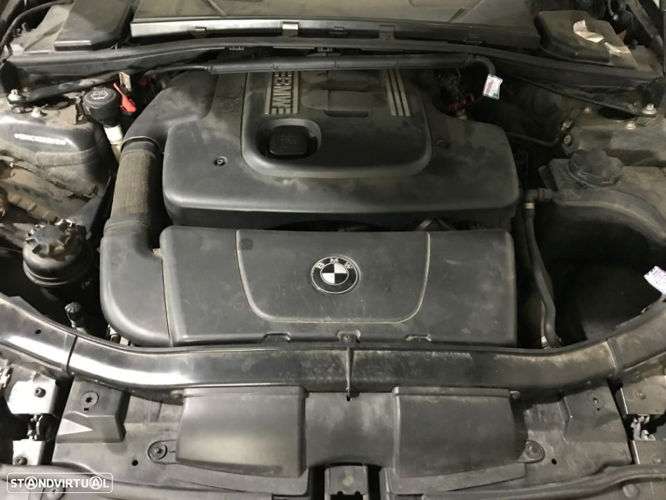 BMW 320d E90 Para Peças - 5