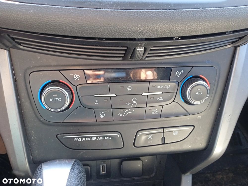 Ford Escape 1.5 EcoBoost AWD SE - 12
