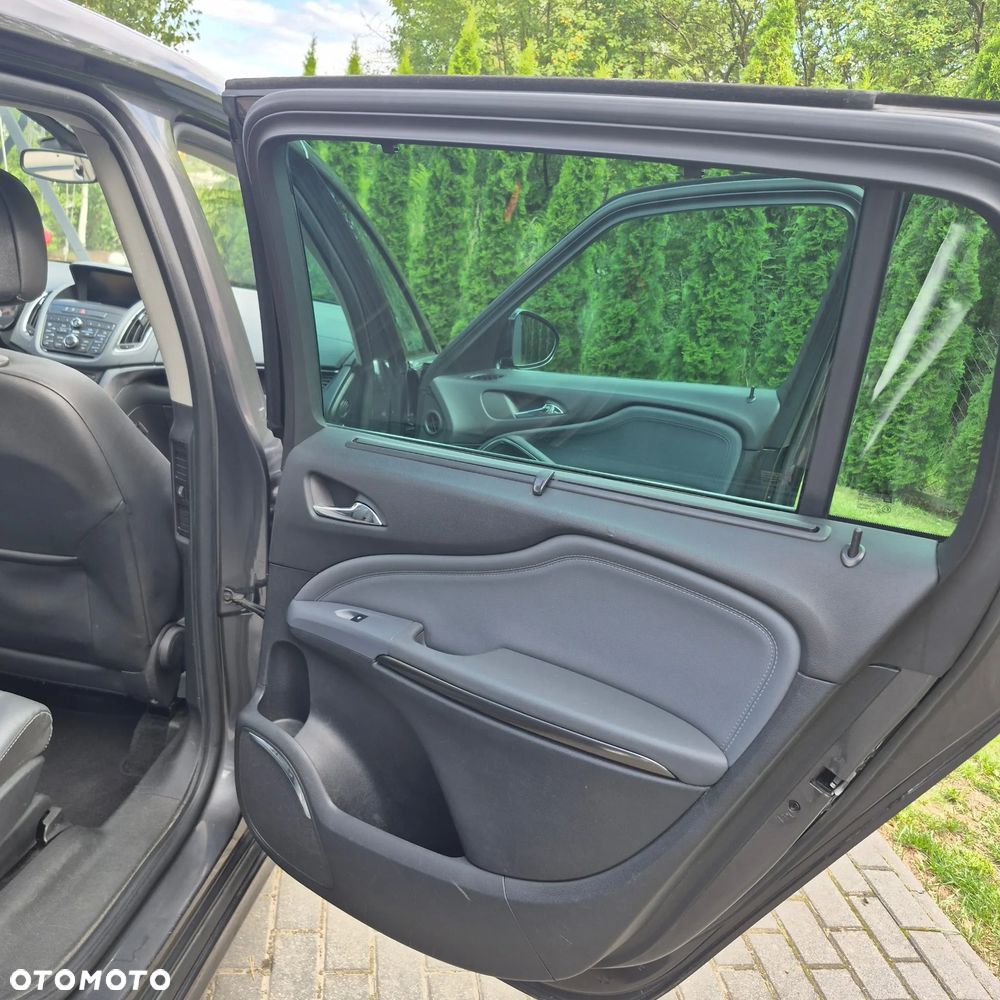 Opel Zafira 2.0 CDTI Cosmo - 14