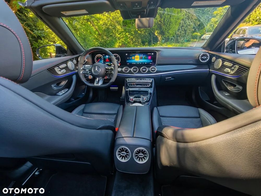 Mercedes-Benz Klasa E AMG 53 4-Matic+ 9G-TRONIC - 12