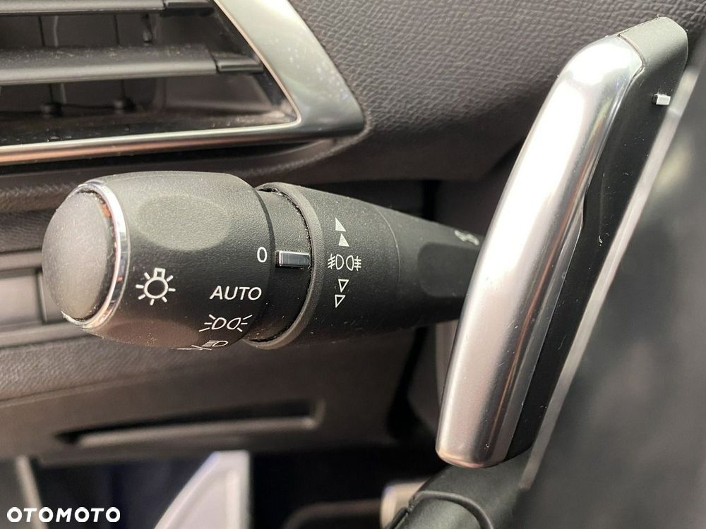Peugeot 3008 - 26