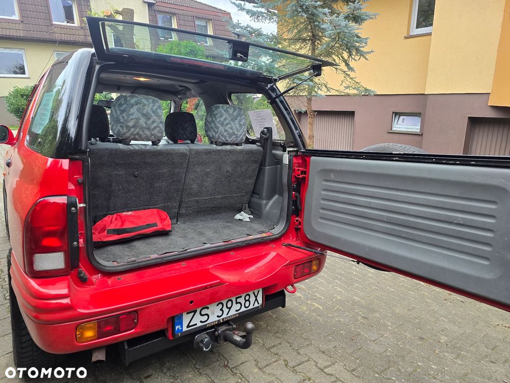 Suzuki Grand Vitara 2.0 - 25