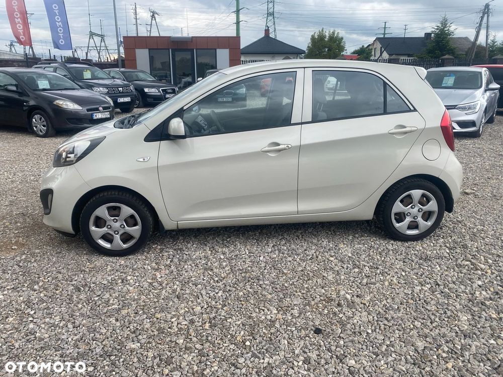 Kia Picanto 1.0 L - 5