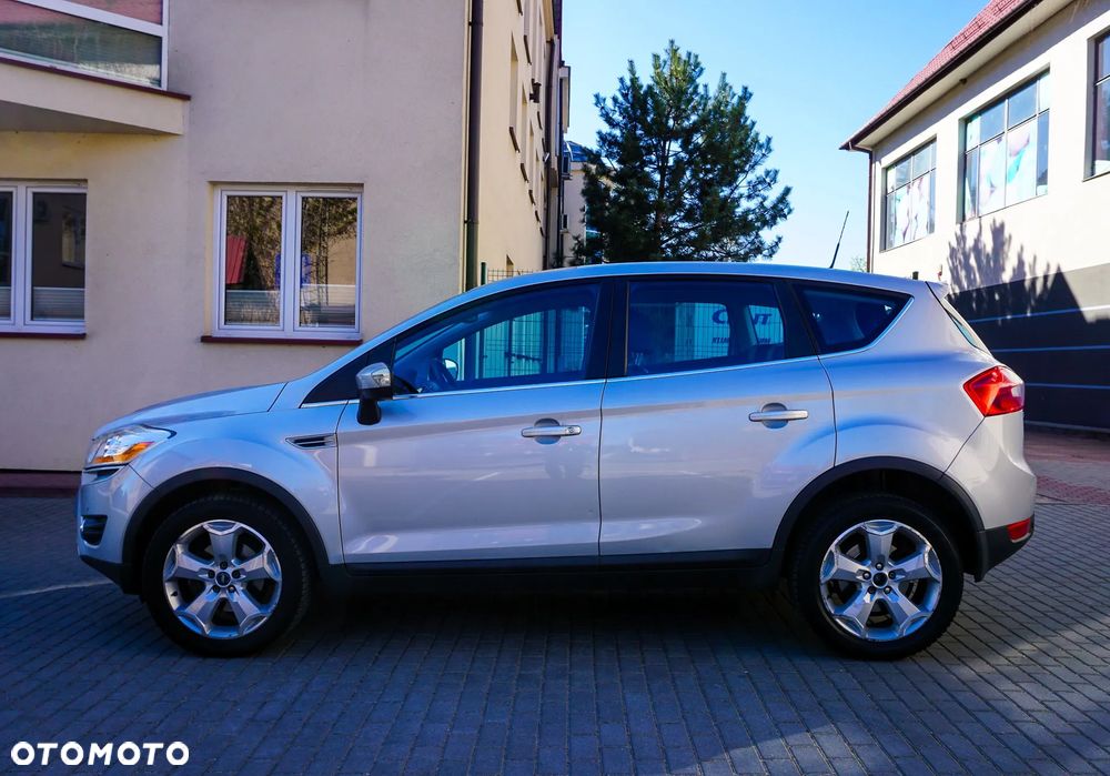 Ford Kuga 2.5 4x4 Titanium - 18